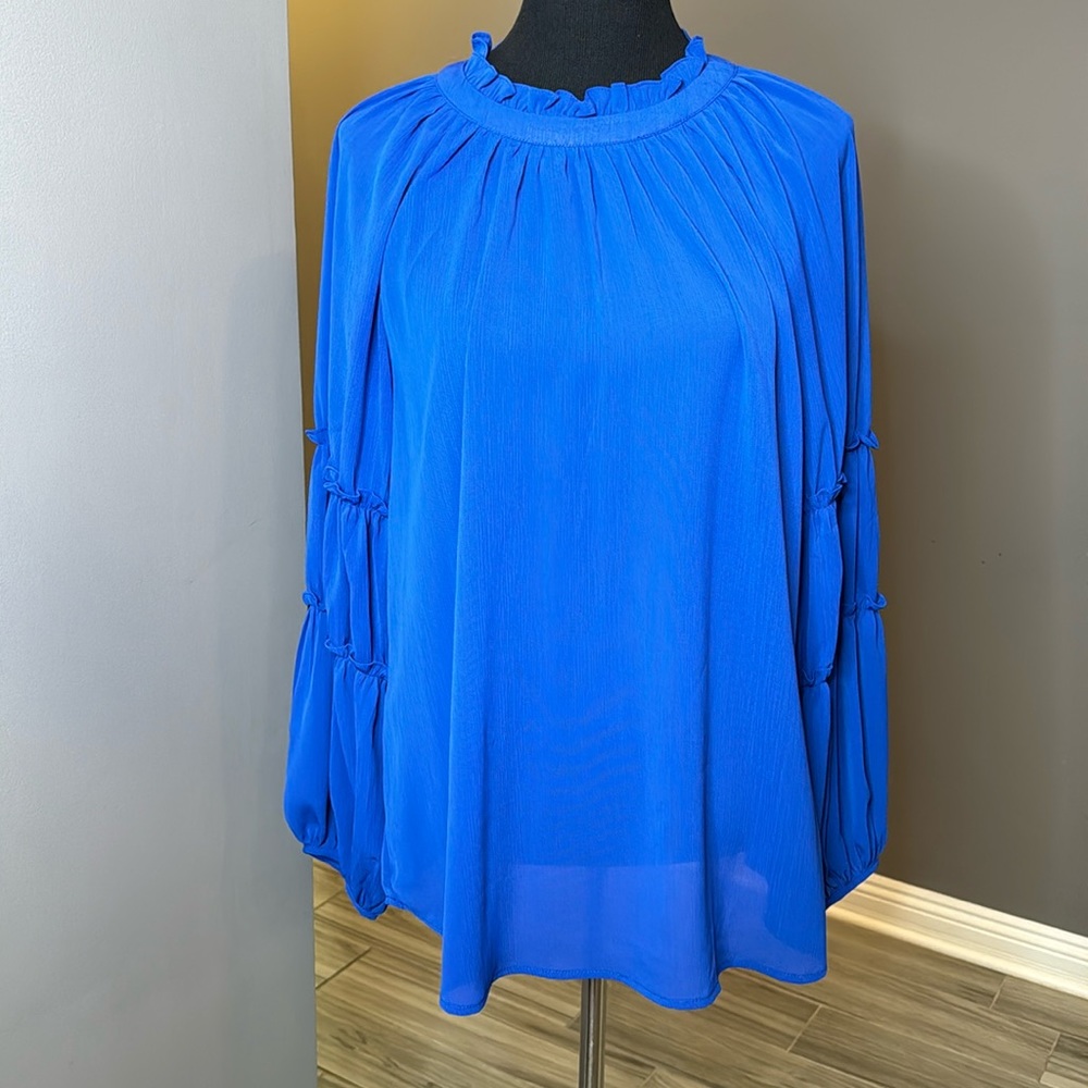 JODIFL Blue Ruffle Boutique Blouse